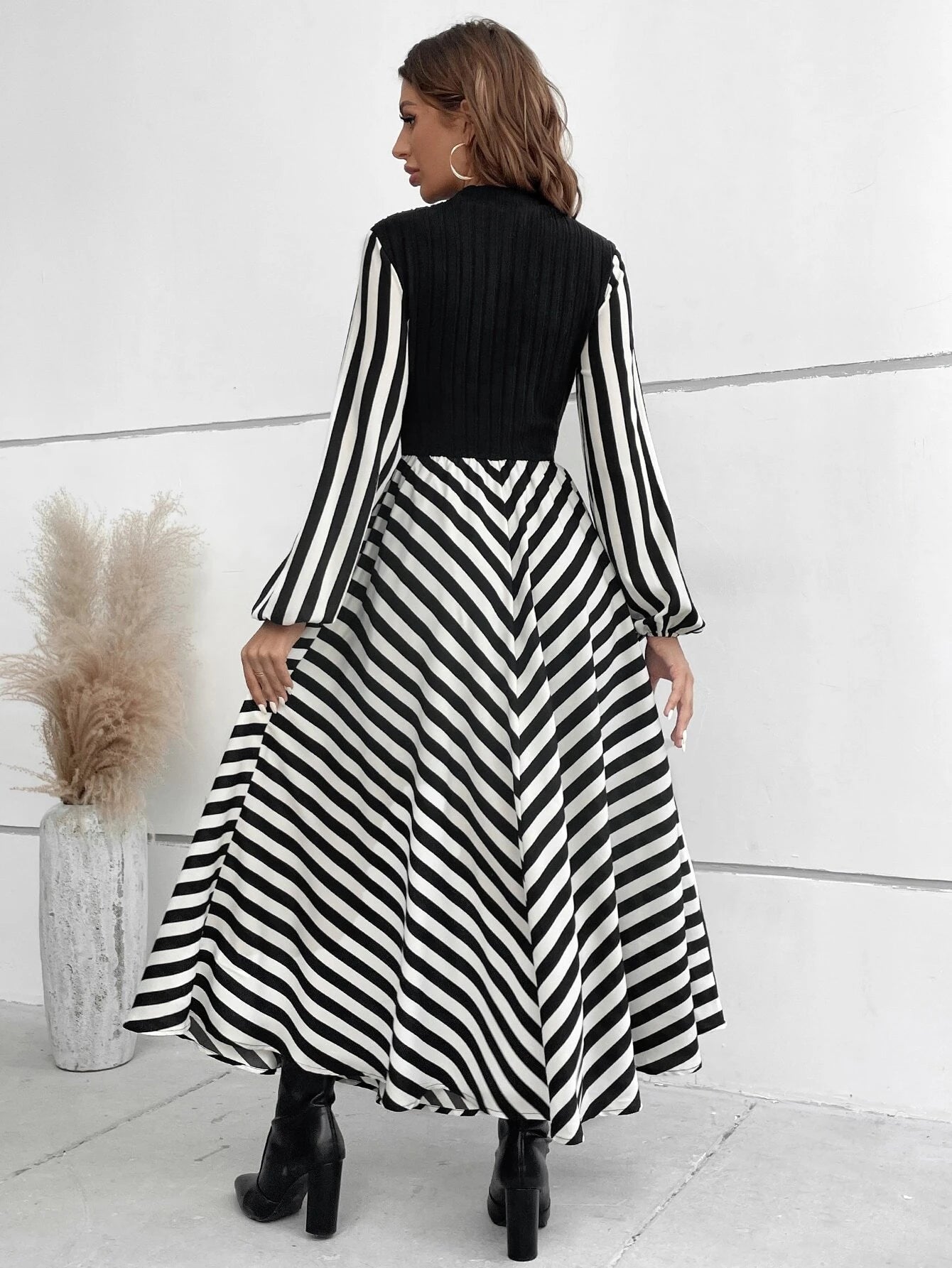 SHEIN Privé Striped Mock Neck Lantern Sleeve Dress without Belt